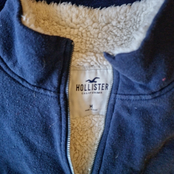 Hollister fleece pullover - Picture 4 of 6